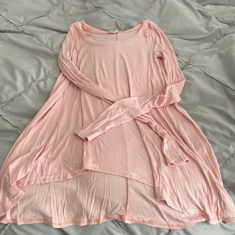 Long sleeve free people t shirt.